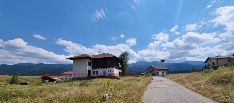 Продава  Парцел област София , с. Говедарци , 1318 кв.м | 72384877