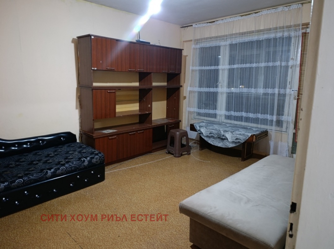 Продава 2-СТАЕН, гр. Пловдив, Сточна гара