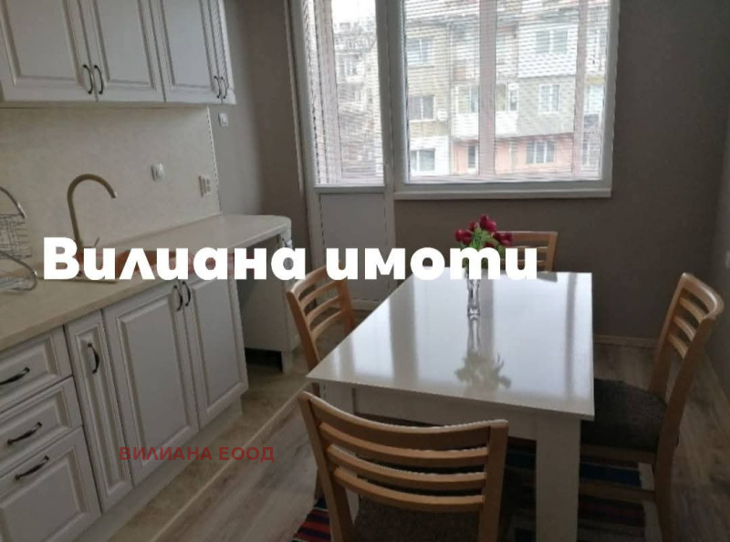 Продава 4-СТАЕН, гр. Велико Търново, Център, снимка 10 - Aпартаменти - 48993294