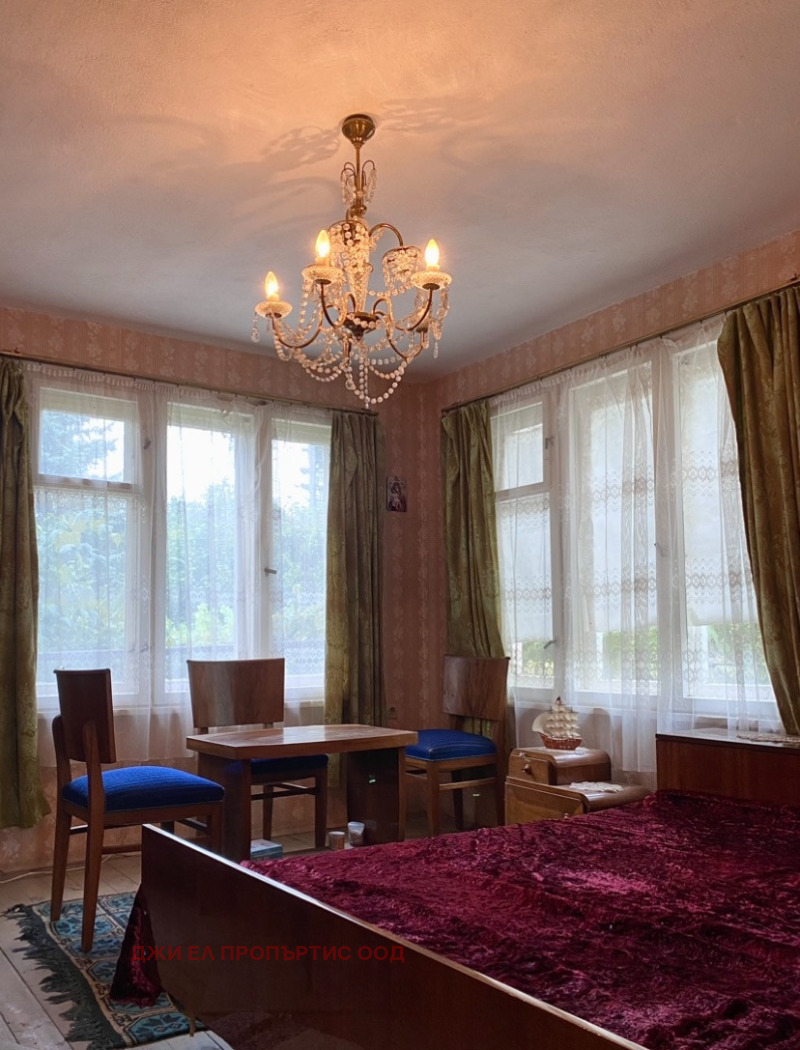 Продава КЪЩА, с. Владо Тричков, област София област, снимка 2 - Къщи - 52455227