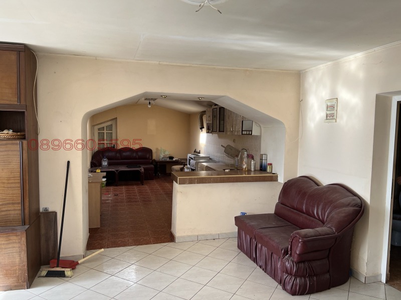 Продава КЪЩА, с. Леденик, област Велико Търново, снимка 10 - Къщи - 52624852