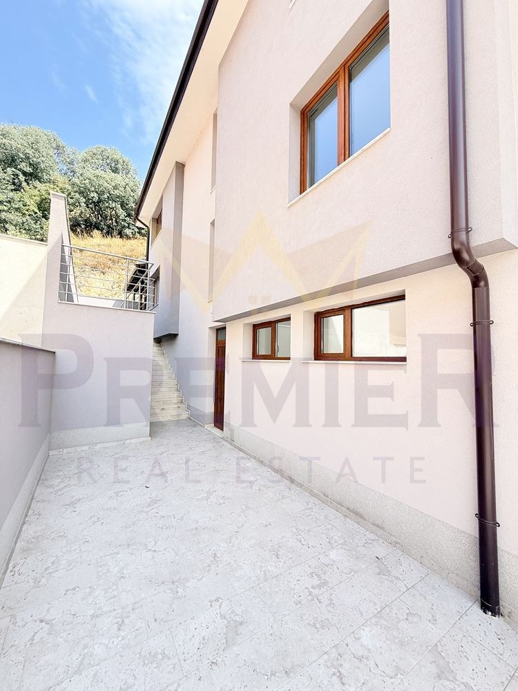 Продава КЪЩА, гр. Благоевград, Широк център, снимка 16 - Къщи - 56511729
