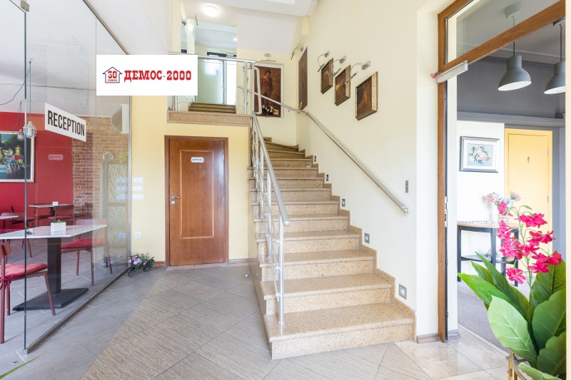 Na prodej  Hotel Varna , m-t Dolna Traka , 1000 m2 | 56345953 - obraz [4]