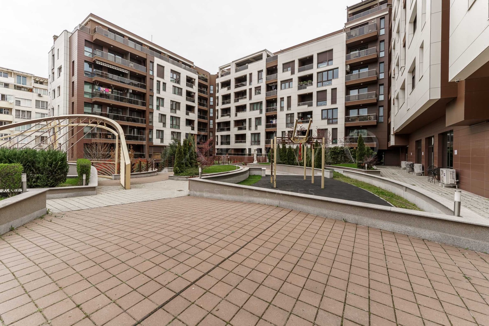 Продава 2-СТАЕН, гр. София, Студентски град