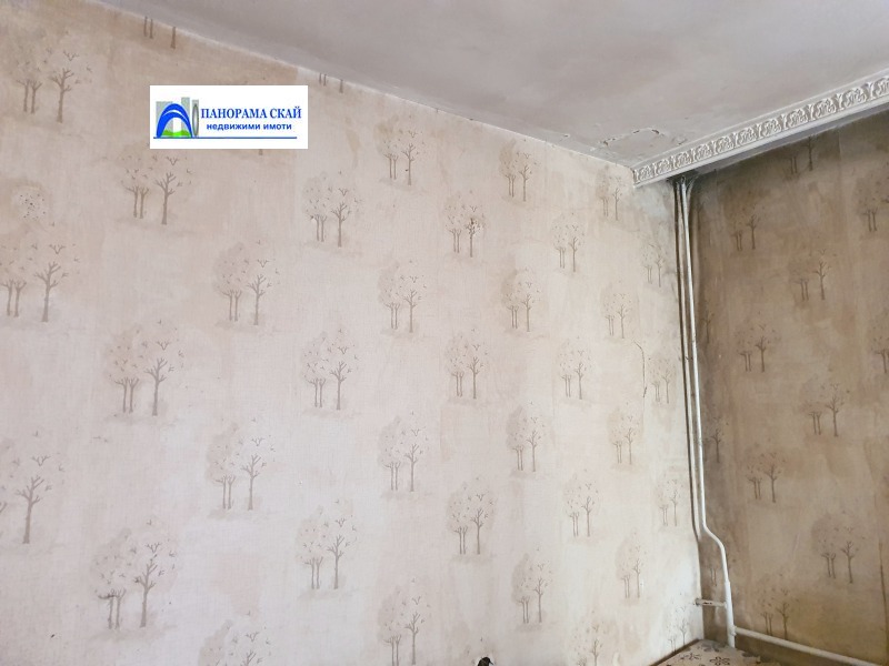 Продава 2-СТАЕН, гр. Плевен, Идеален център, снимка 2 - Апартаменти - 52627831