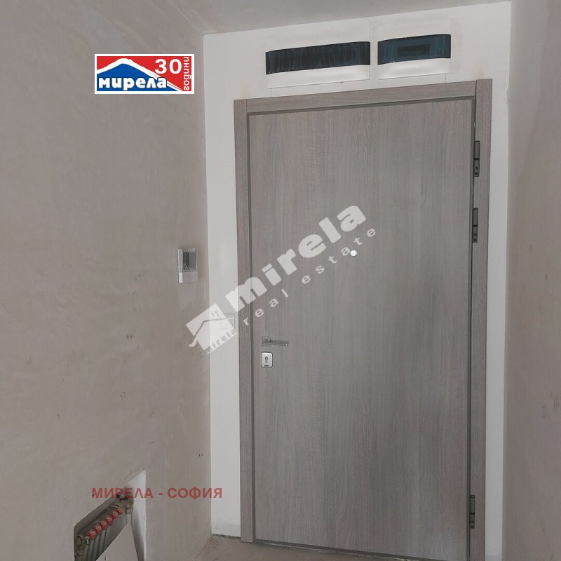 In vendita  2 camere da letto Sofia , Poligona , 119 mq | 76660105 - Immagine [11]