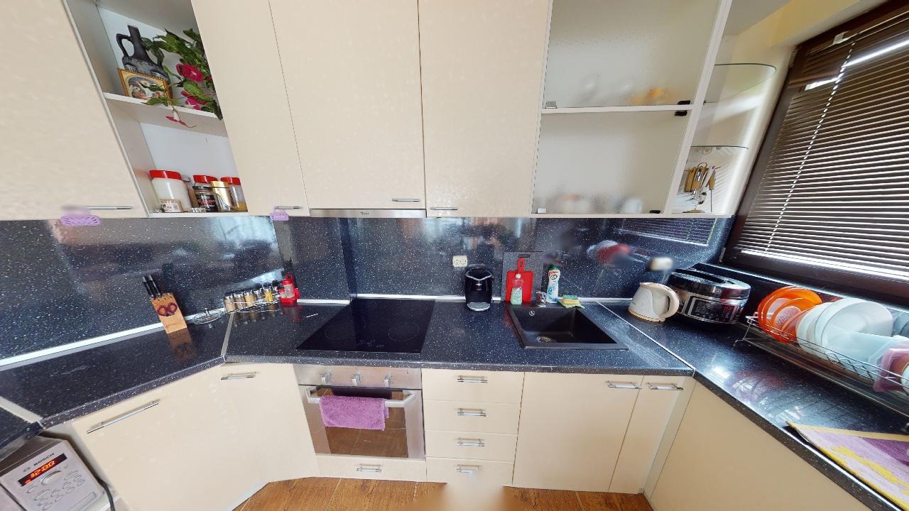 Продава КЪЩА, с. Кошарица, област Бургас, снимка 2 - Къщи - 42590190