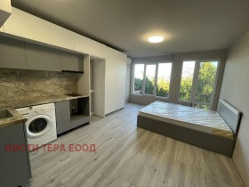 De vânzare Studio