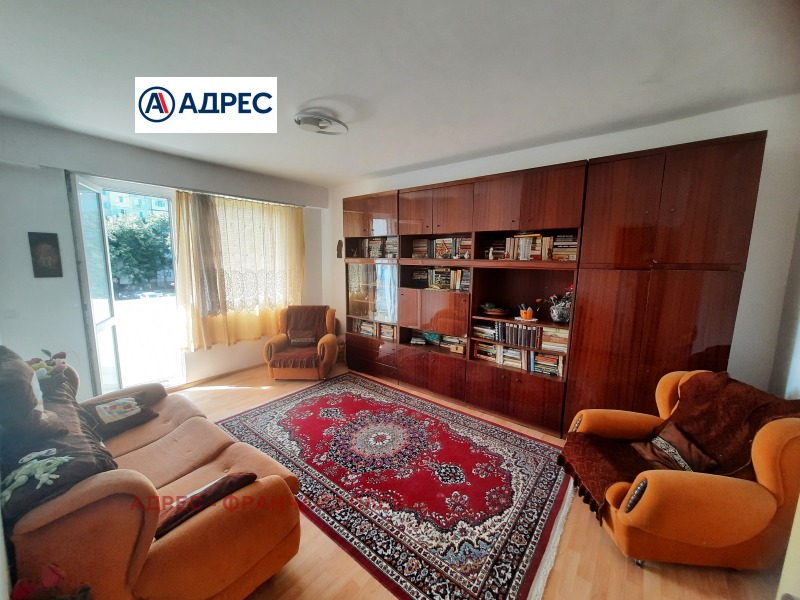 Продава  1-стаен град Враца , Дъбника , 42 кв.м | 39562103