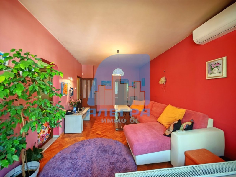 Til salgs  2 soverom Sofia , Borovo , 65 kvm | 35617449 - bilde [2]