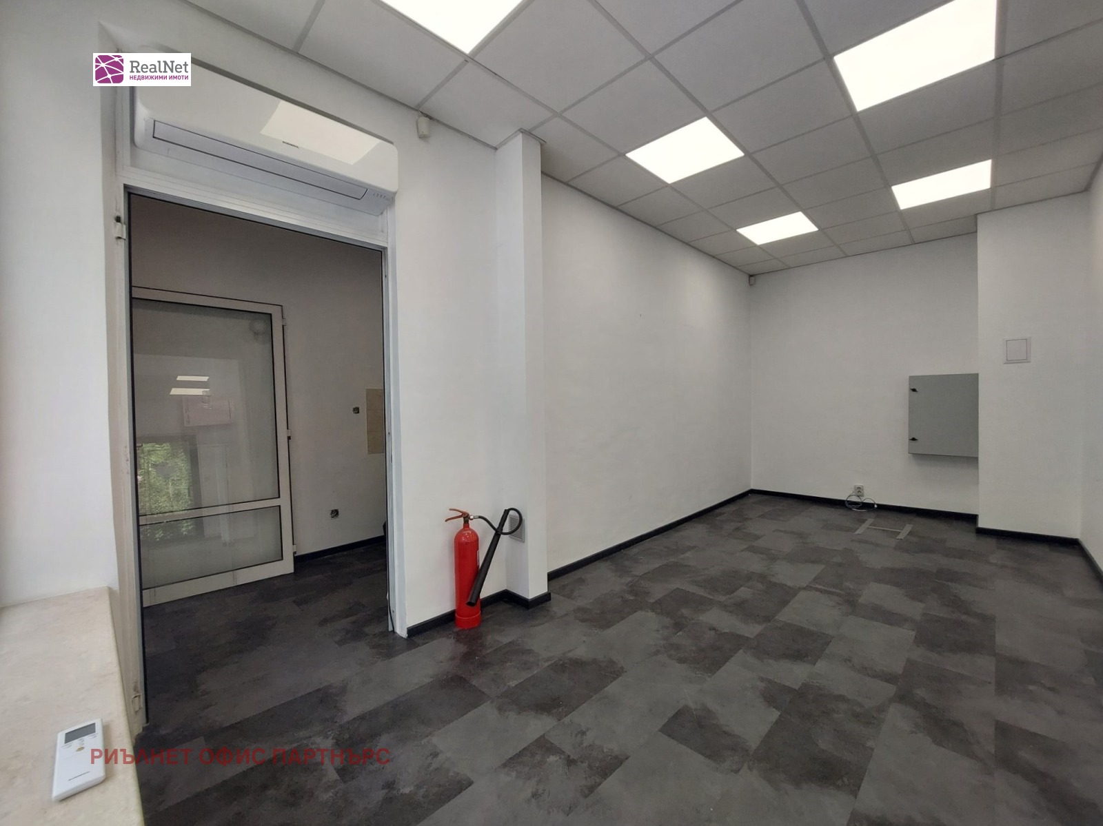 Продава ОФИС, гр. София, Център, снимка 3 - Офиси - 55281944