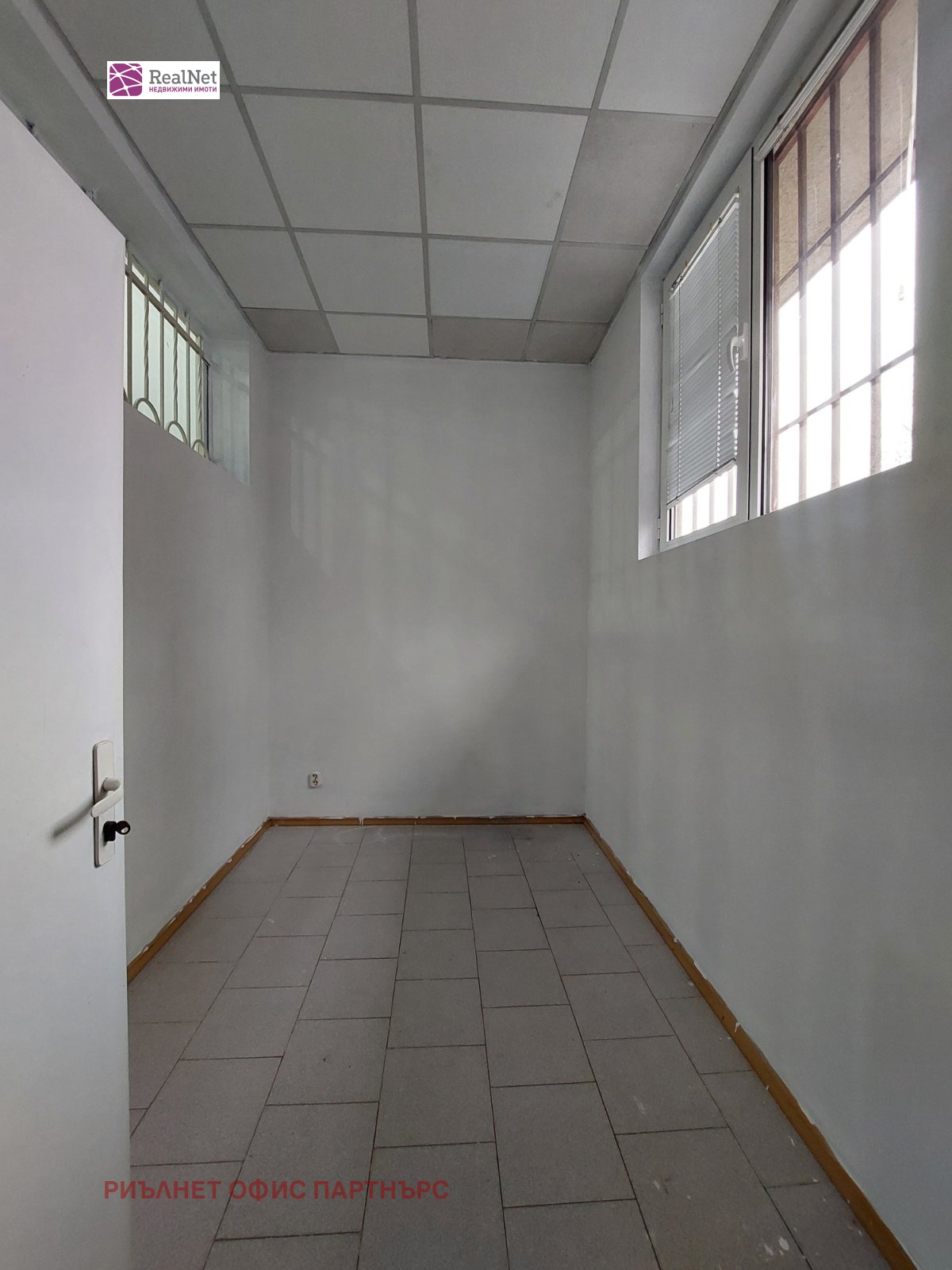 Продава ОФИС, гр. София, Център, снимка 11 - Офиси - 55281944