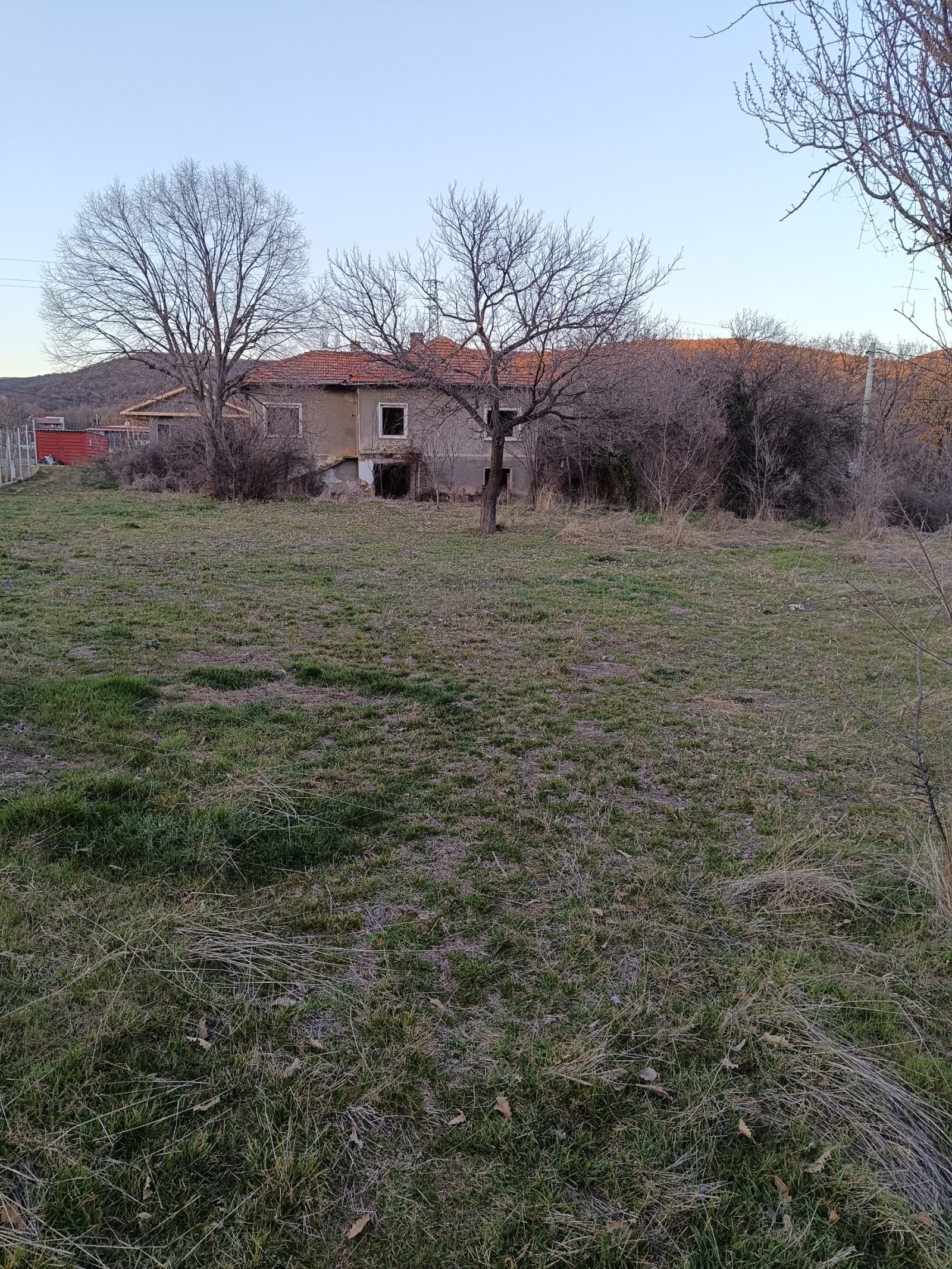 Продава КЪЩА, с. Колена, област Стара Загора