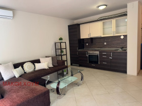 1 quarto Simeonovo, Sofia