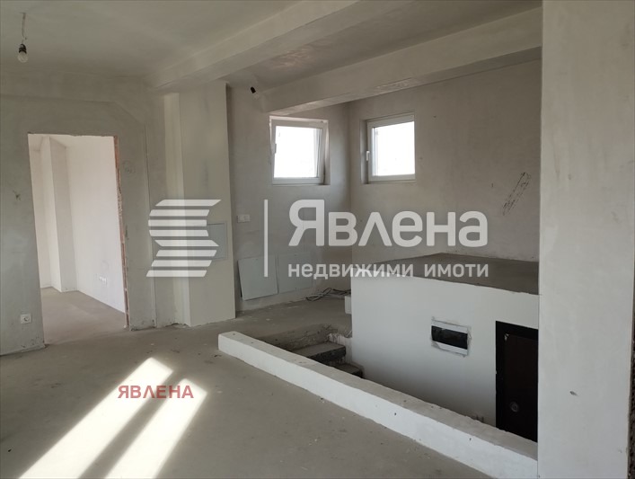 Продава  2-стаен град София , Надежда 4 , 174 кв.м | 49969751 - изображение [2]