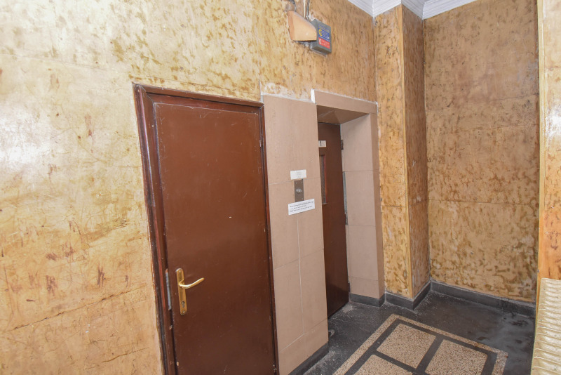 Na sprzedaż  2 sypialnie Sofia , Centar , 124 mkw | 61035105 - obraz [3]