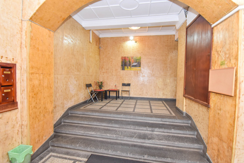 Na sprzedaż  2 sypialnie Sofia , Centar , 124 mkw | 61035105 - obraz [4]