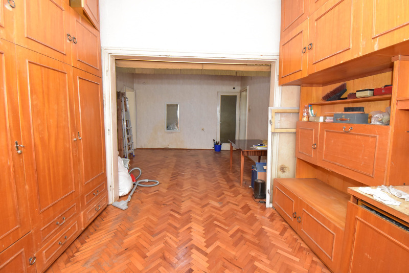 Na sprzedaż  2 sypialnie Sofia , Centar , 124 mkw | 61035105 - obraz [11]