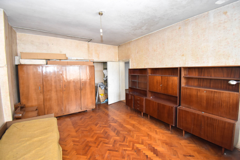 Na sprzedaż  2 sypialnie Sofia , Centar , 124 mkw | 61035105 - obraz [9]