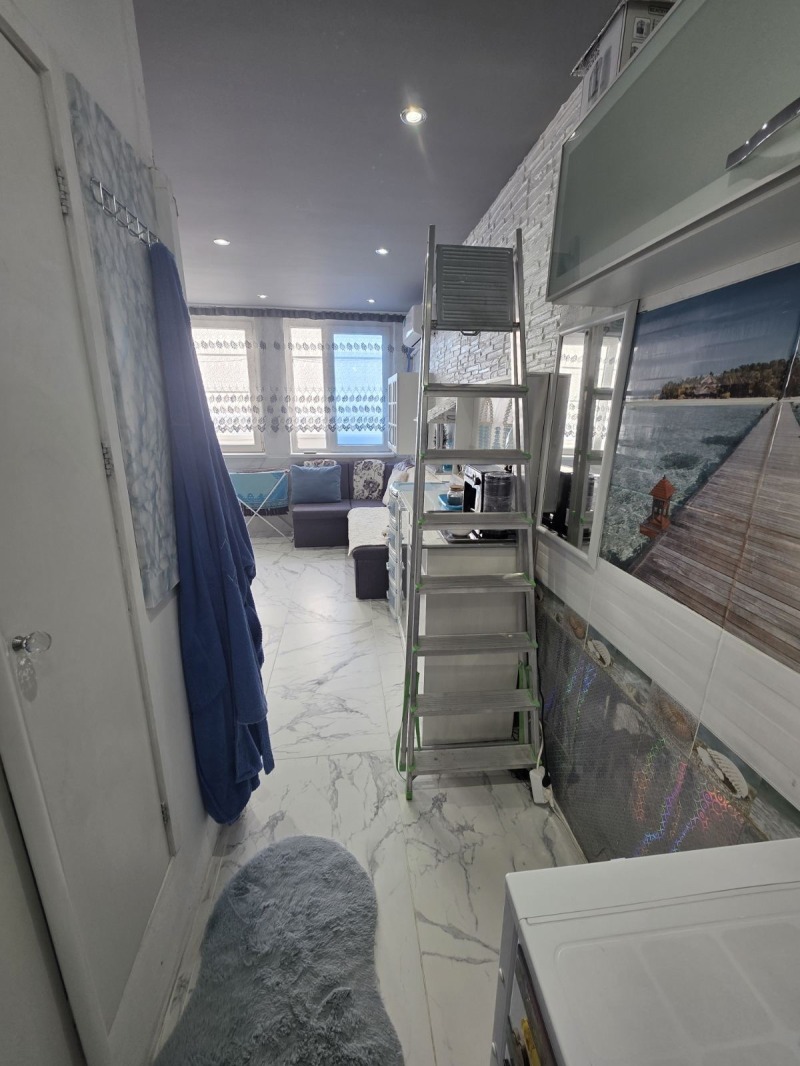 Продава АТЕЛИЕ, ТАВАН, гр. Русе, Дружба 2, снимка 9 - Апартаменти - 53512283