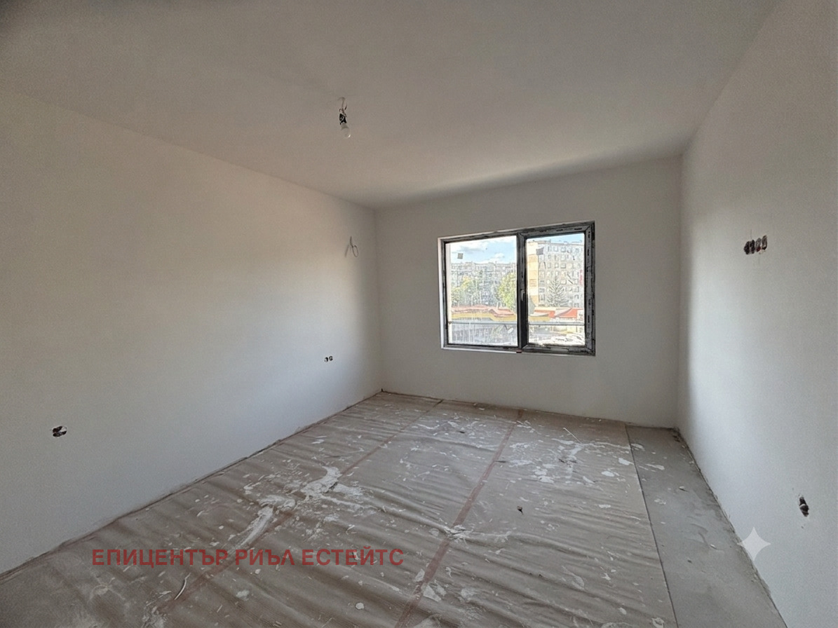 Продава 2-СТАЕН, гр. Перник, Изток, снимка 3 - Апартаменти - 55603158