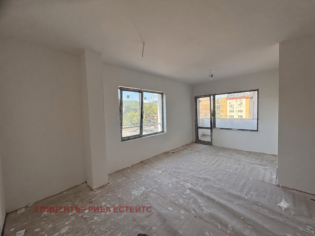 Продава 2-СТАЕН, гр. Перник, Изток, снимка 4 - Апартаменти - 55603158