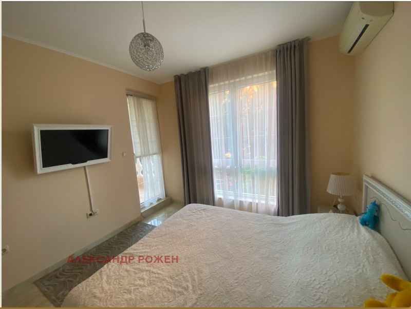 Zu verkaufen  2 Schlafzimmer region Burgas , k.k. Slantschew brjag , 80 qm | 33168820 - Bild [8]