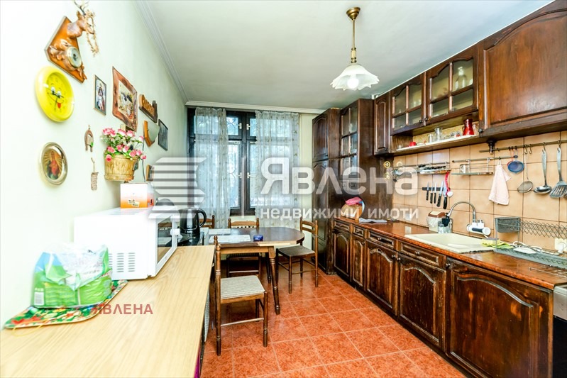 Продава 4-СТАЕН, гр. София, Хаджи Димитър, снимка 5 - Aпартаменти - 48119381