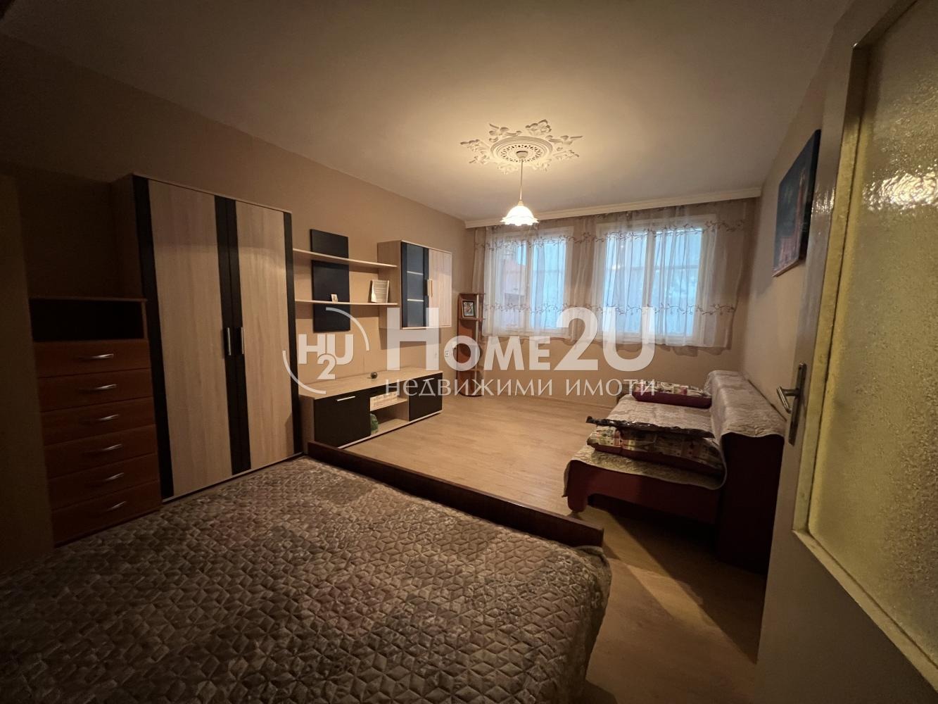 Продава 2-СТАЕН, гр. Варна, Левски 1