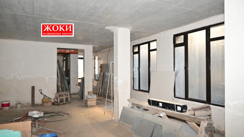 Продава ФИТНЕС ЗАЛА в град Перник, Център - 147 кв.м / 102 900 € » 201 254.91 лв., ЖОКИ ЕООД