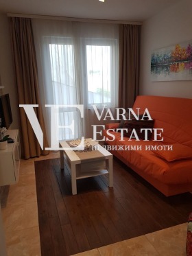 1 dormitorio Lyatno kino Trakiya, Varna 3