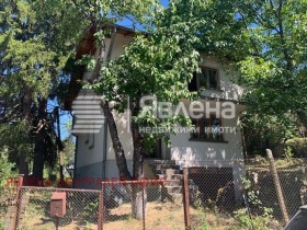 Продава Къща