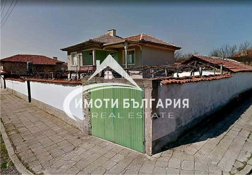 Продава КЪЩА, с. Старосел, област Пловдив, снимка 2 - Къщи - 54059103