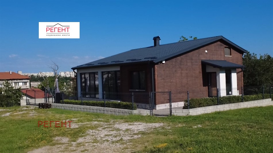 Продава КЪЩА, гр. Габрово, Тлъчници