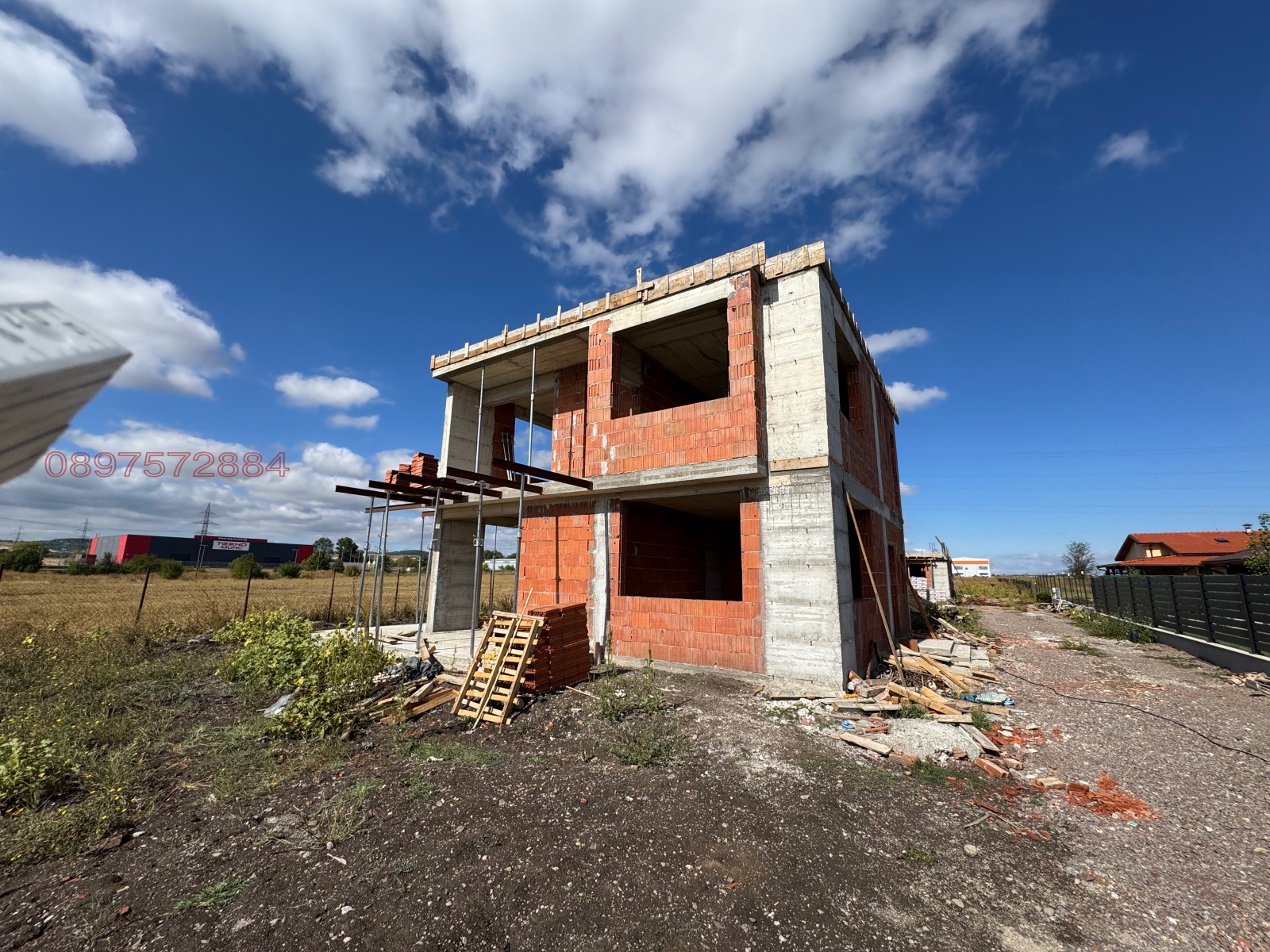 Продава КЪЩА, гр. Божурище, област София област, снимка 2 - Къщи - 56058056