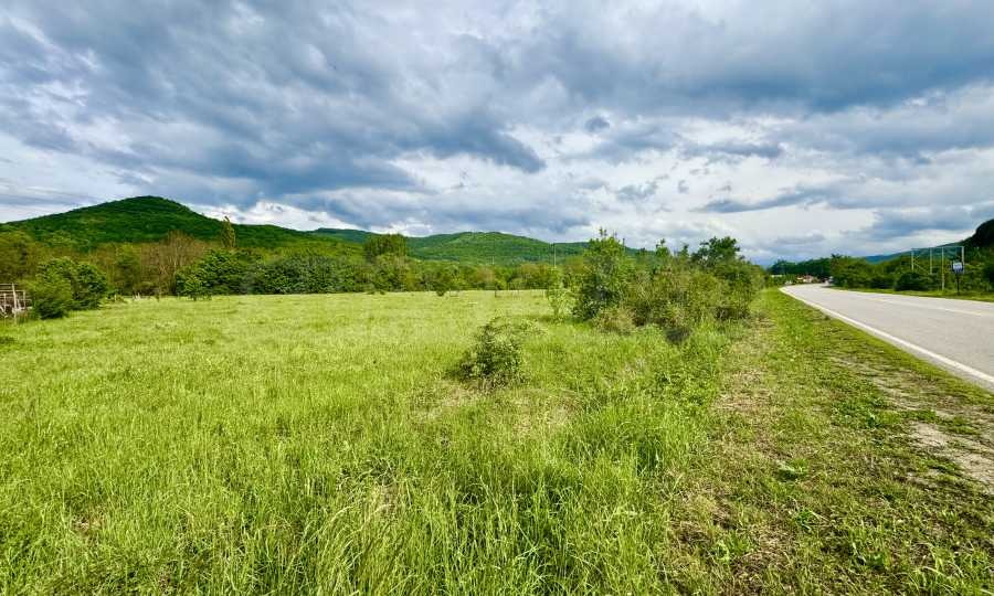 Продава ПАРЦЕЛ, гр. Троян, област Ловеч, снимка 2 - Парцели - 50257258