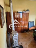 Продава КЪЩА, област Пловдив, с. Старосел • 57000 € • 61203818 — Holmes.bg