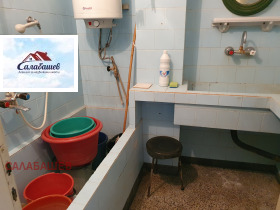 3 Schlafzimmer Kazanlak, region Stara Sagora 8