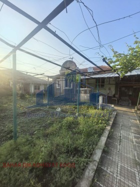 Maison Hitrino, région Choumen