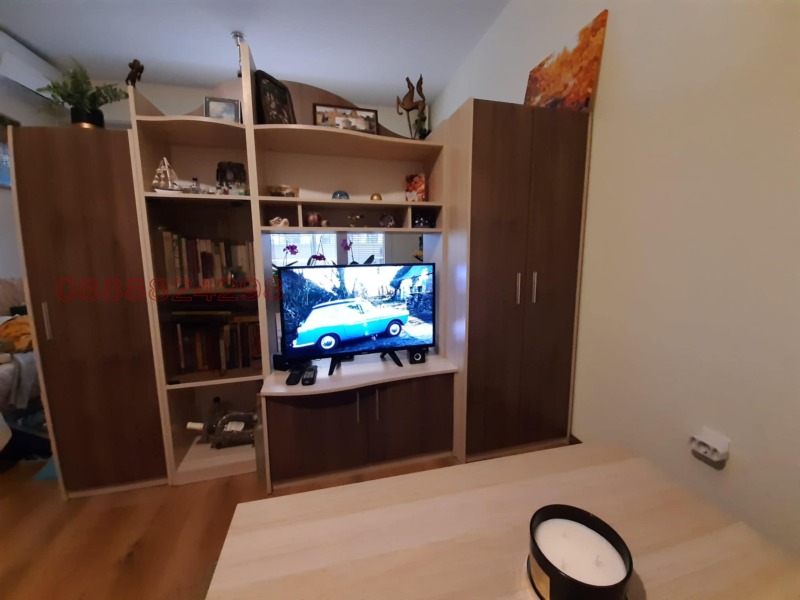 Продава 2-СТАЕН, гр. Бургас, Изгрев, снимка 2 - Апартаменти - 53379987