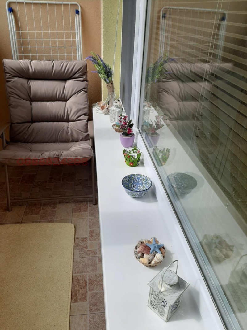 Продава 2-СТАЕН, гр. Бургас, Изгрев, снимка 13 - Апартаменти - 53379987