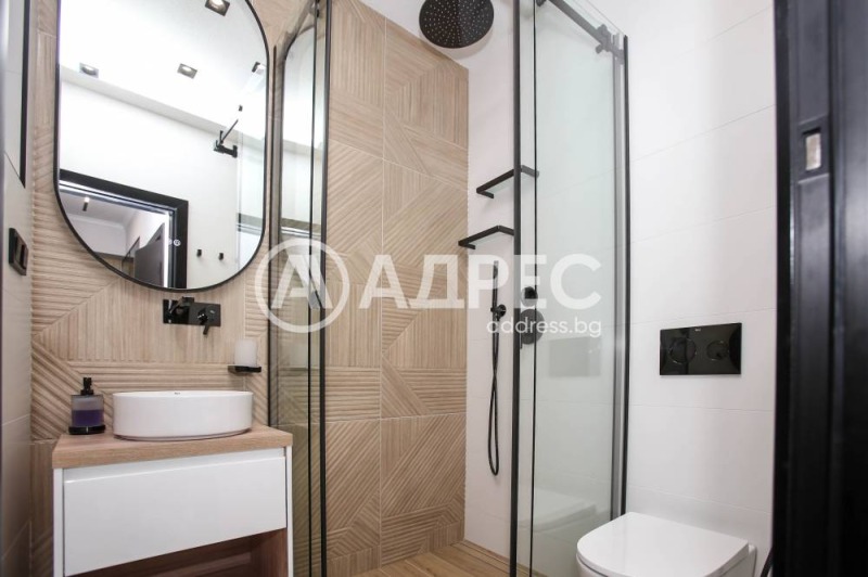 Продава МНОГОСТАЕН, гр. София, Център, снимка 8 - Aпартаменти - 48136209