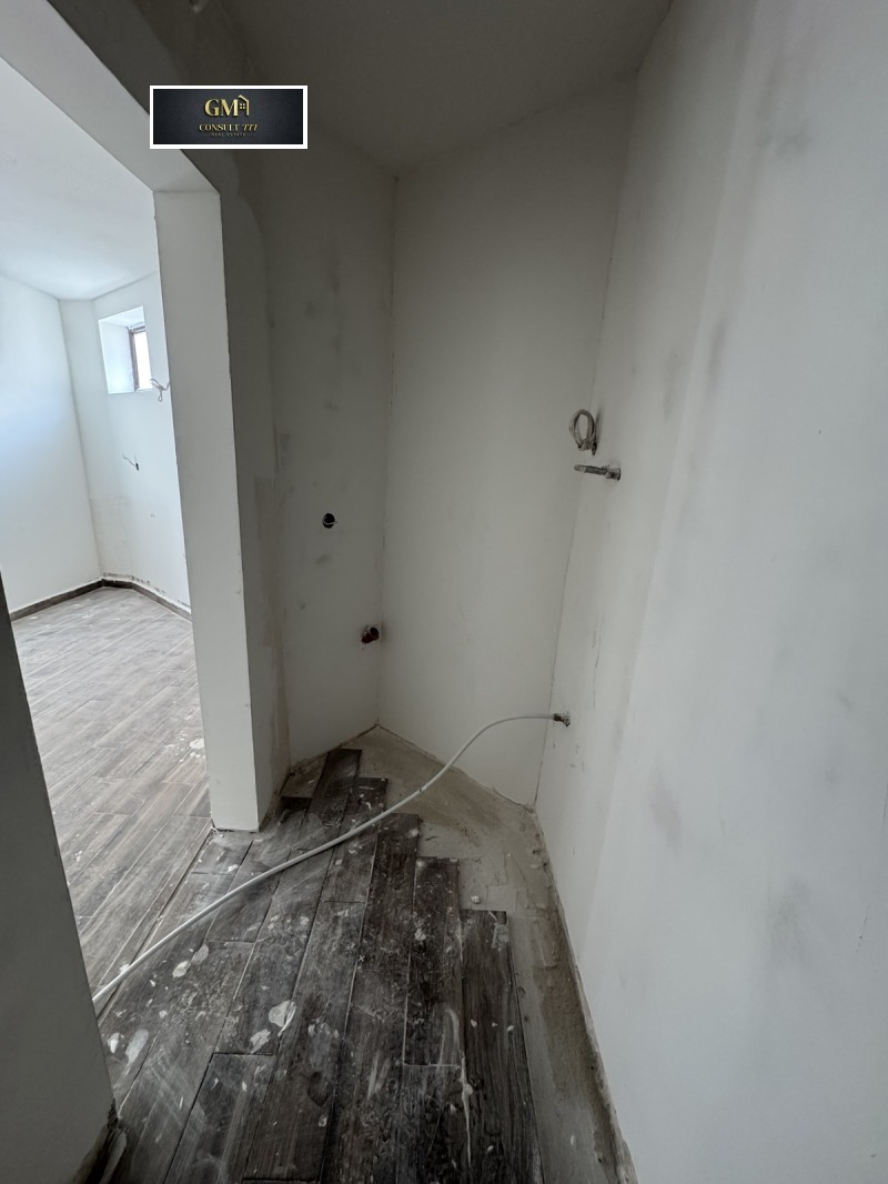 Te koop  Zolder Pleven , Sjirok tsentar , 65 m² | 83311592 - afbeelding [6]