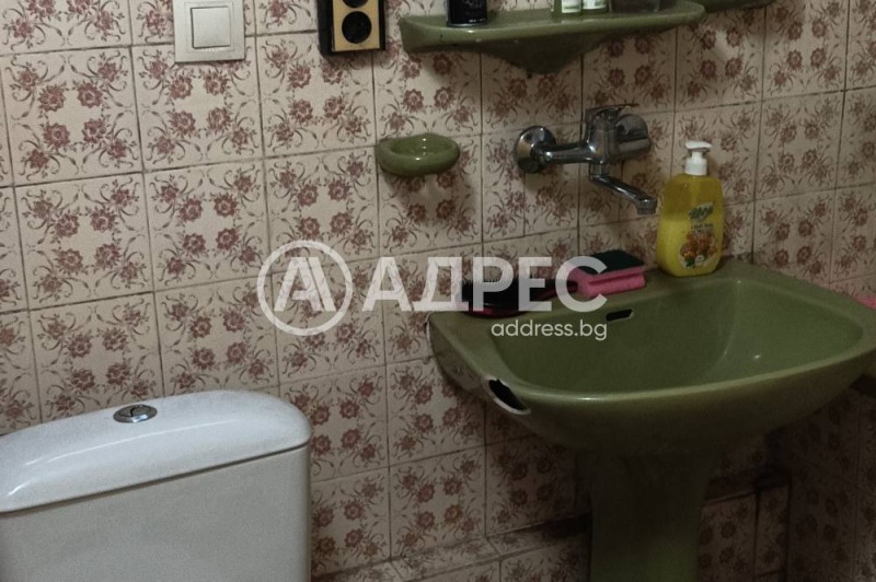 Продава КЪЩА, гр. Перник, Клепало, снимка 9 - Къщи - 53439476