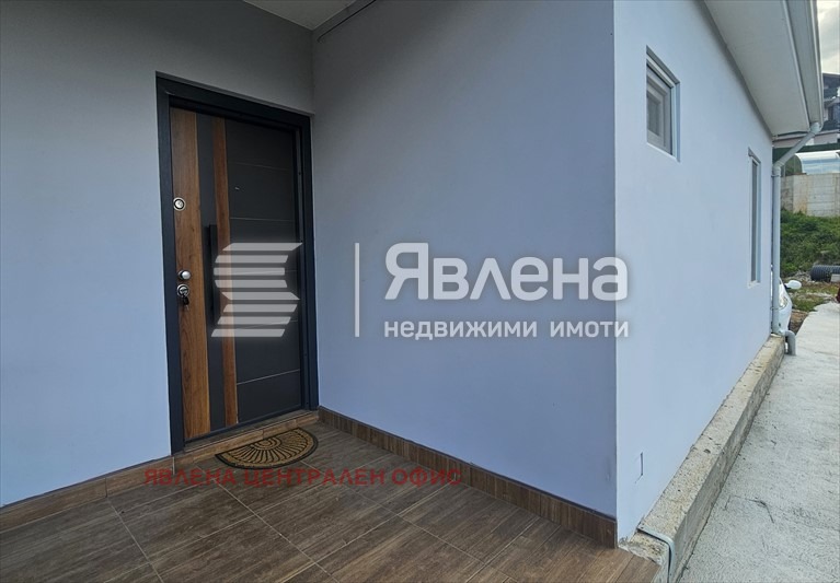 Продава КЪЩА, с. Свидня, област София област, снимка 10 - Къщи - 56331807