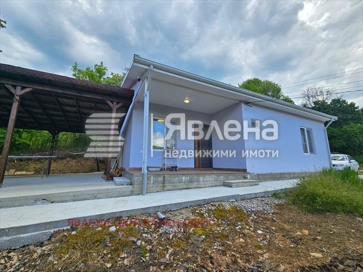 Продава КЪЩА, с. Свидня, област София област