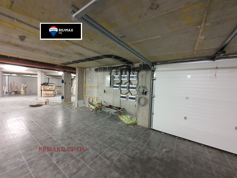 Продава ГАРАЖ, ПАРКОМЯСТО, гр. София, Бояна