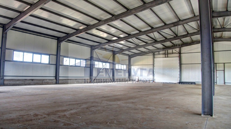 Zu verkaufen  Industriegebäude Sofia , Wolujak , 2040 qm | 73433314