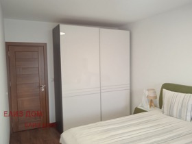 1 quarto Briz, Varna 6