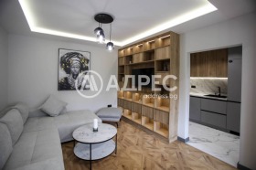 3+ dormitorios Mladost 4, Sofia